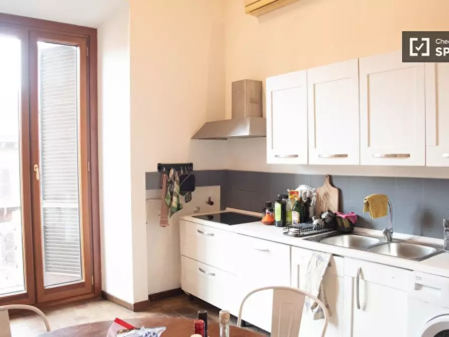 Immagine 9 di Camera condivisa in affitto  in Via Cavour a Roma