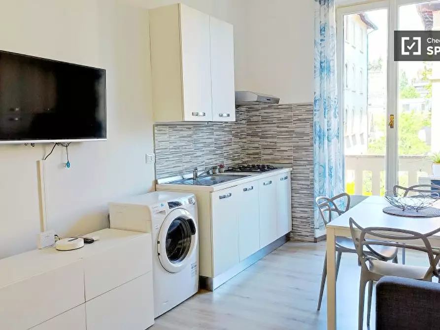 Immagine 2 di Appartamento in affitto  in Via Casella a Milano