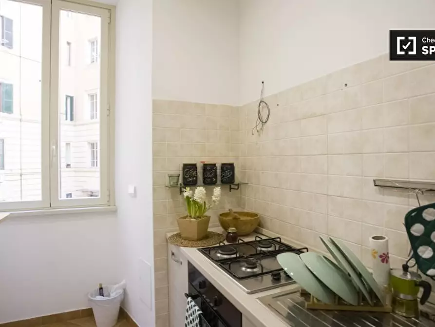 Immagine 13 di Camera condivisa in affitto  in Largo Bernardino da Feltre a Roma