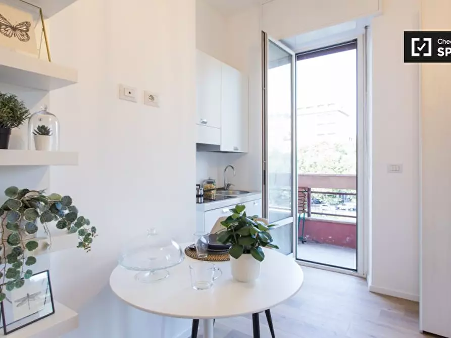 Immagine 3 di Ufficio in affitto  in Viale Gorizia a Milano