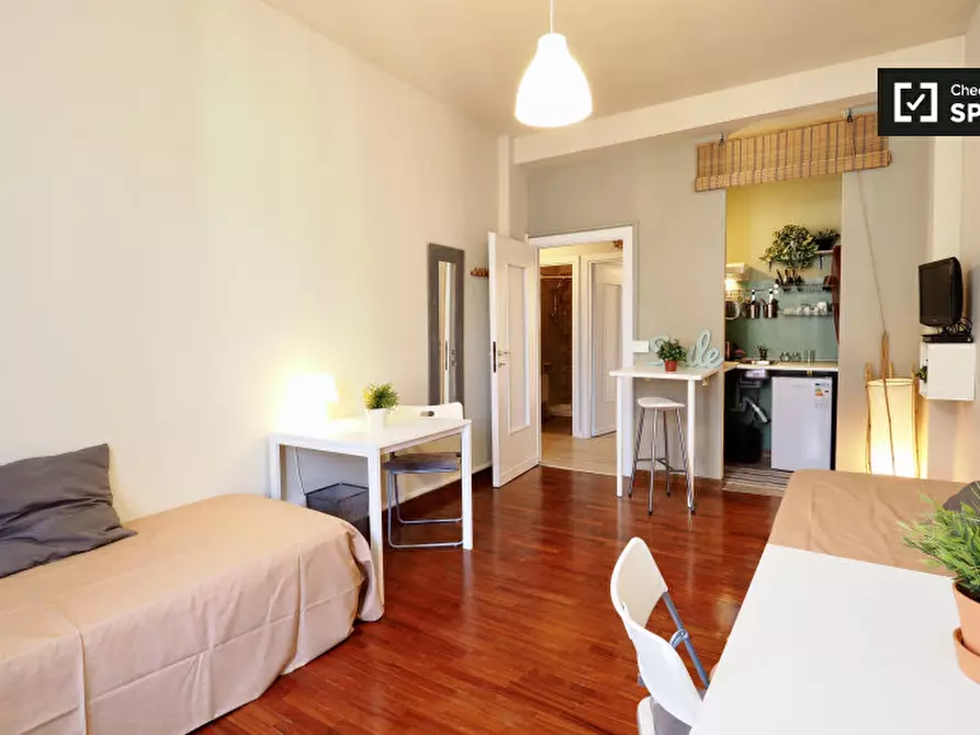 Immagine 4 di Camera condivisa in affitto  in Via Giacinto Bruzzesi a Milano