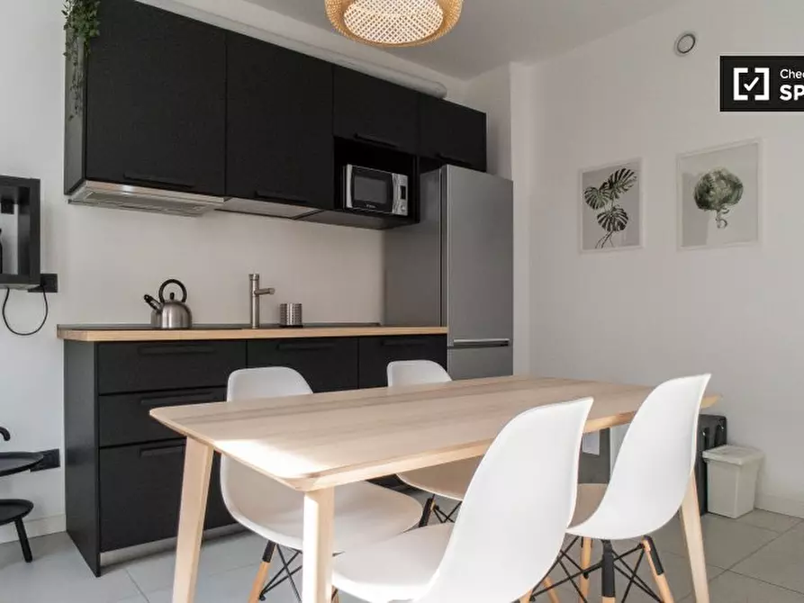 Immagine 4 di Appartamento in affitto  in Via Luigi Mercantini a Milano