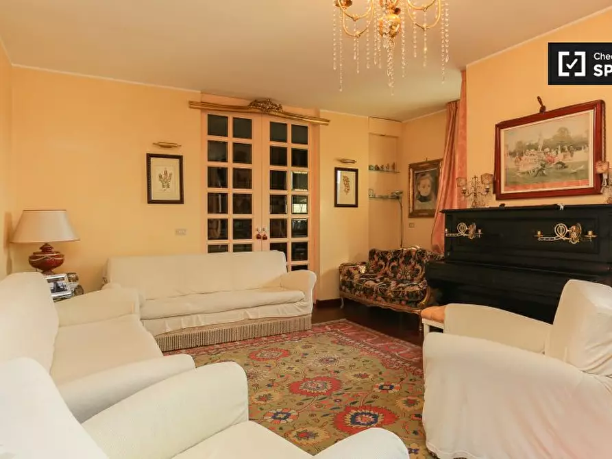 Immagine 16 di Camera condivisa in affitto  in Via Martiri Cefalonia a San Donato Milanese