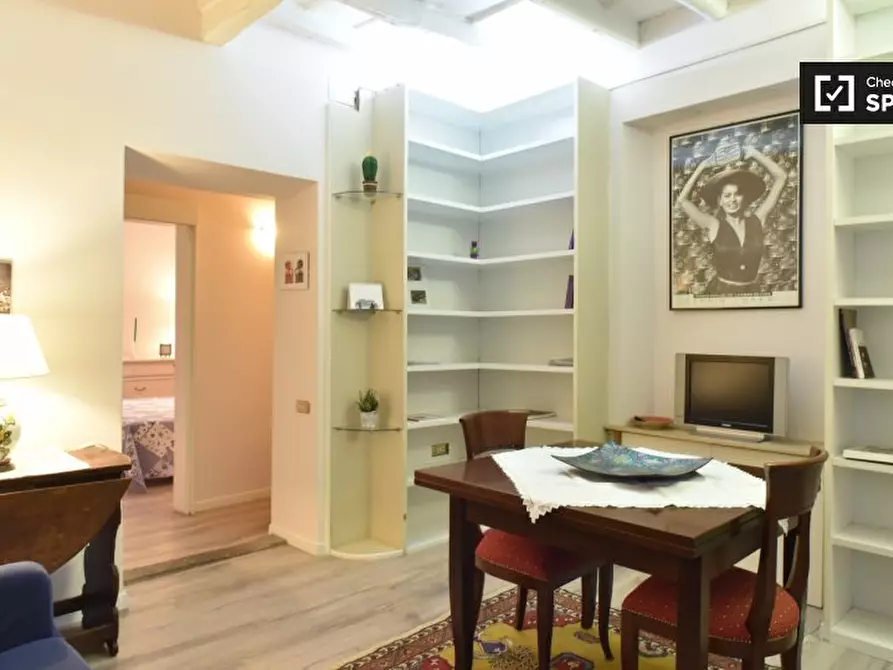 Immagine 2 di Appartamento in affitto  in Via dei Gigli d'Oro a Roma