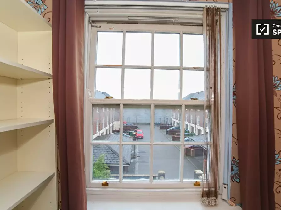 Immagine 5 di Camera condivisa in affitto  in Hastings St a Eltham