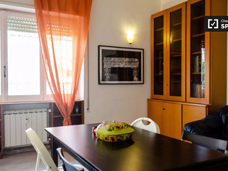 Immagine 6 di Camera condivisa in affitto  in Via Francesco De Vico, 00142 Roma RM, Italy a Roma