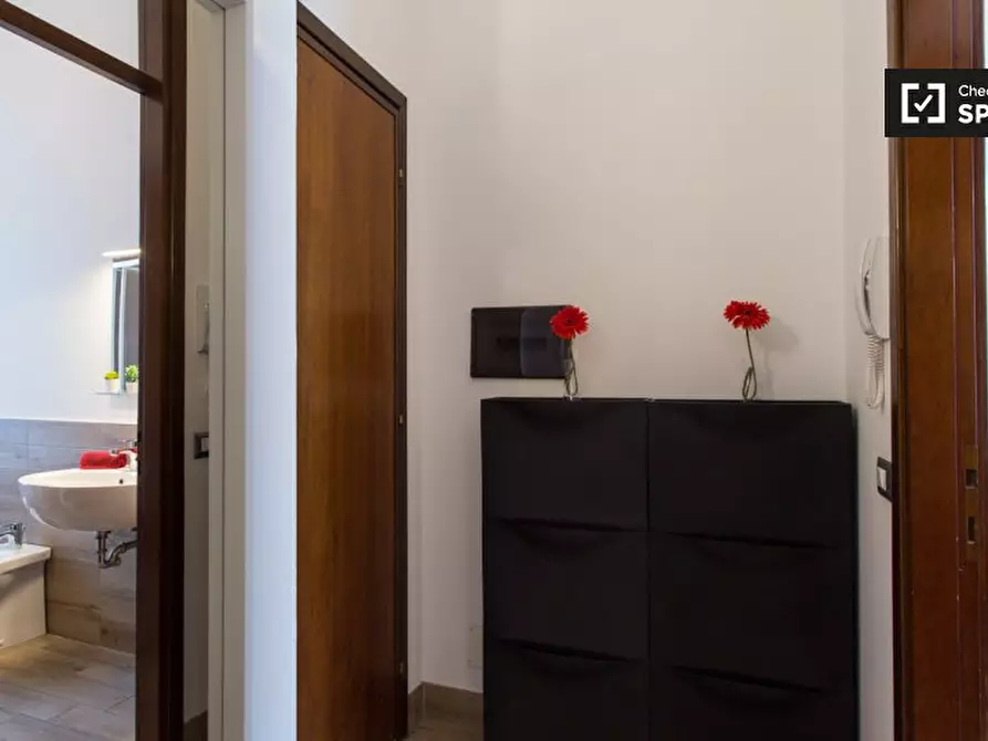 Immagine 2 di Ufficio in affitto  in Viale S. Gimignano a Milano