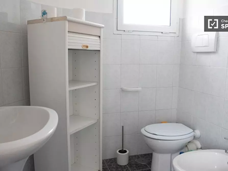 Immagine 15 di Appartamento in affitto  in Via degli Ortaggi a Roma