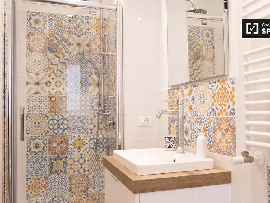 Immagine 11 di Appartamento in affitto  in Via di S. Giovanni in Laterano a Roma