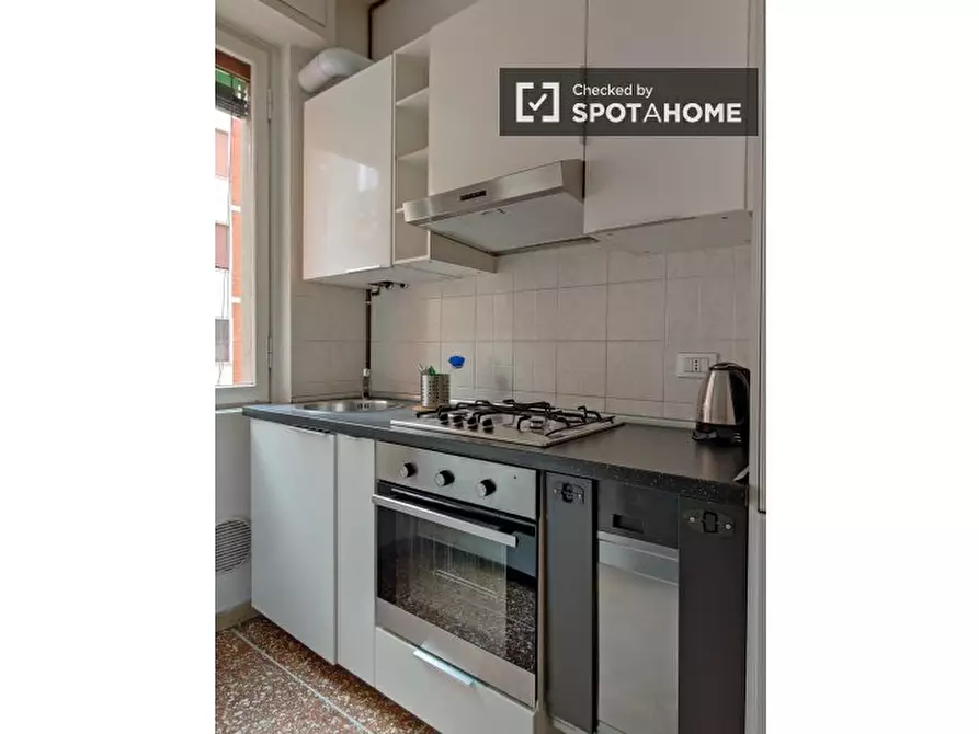 Immagine 7 di Camera condivisa in affitto  in Via Fratelli Rosselli a Milano