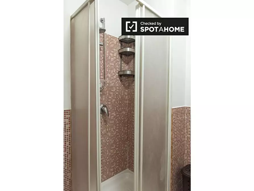 Immagine 9 di Ufficio in affitto  in Viale della Venezia Giulia a Roma