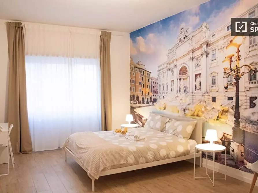 Immagine 2 di Camera condivisa in affitto  in Via Giovan Battista Gandino a Roma