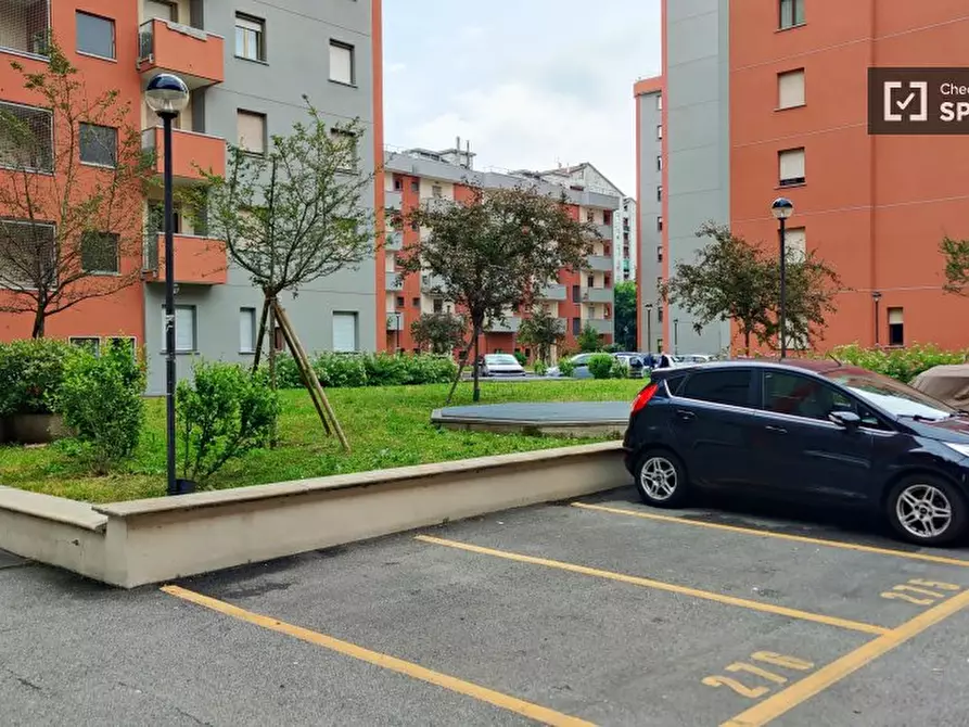 Immagine 12 di Camera condivisa in affitto  in Via Nikolajevka a Milano