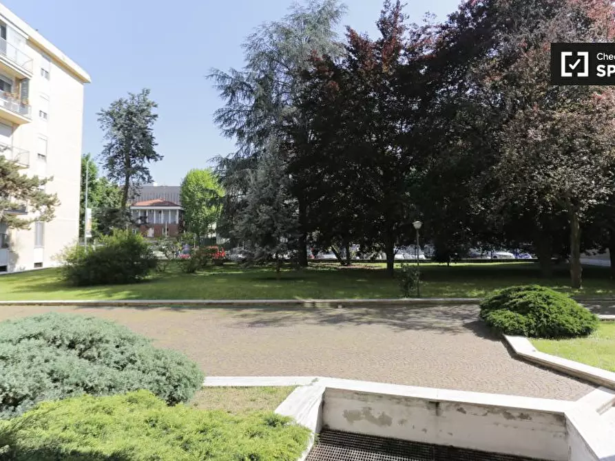 Immagine 16 di Camera condivisa in affitto  in Via Guglielmö Röntgen, 19, 20136 Milano MI, Italy a Milano