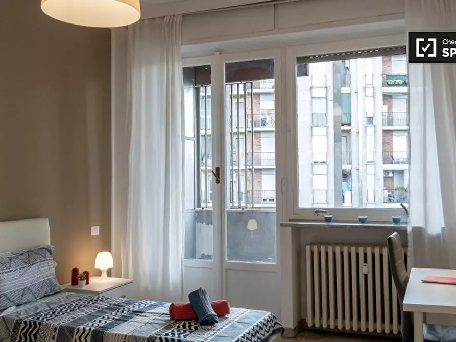 Immagine 4 di Camera condivisa in affitto  in Via Saverio Altamura a Milano