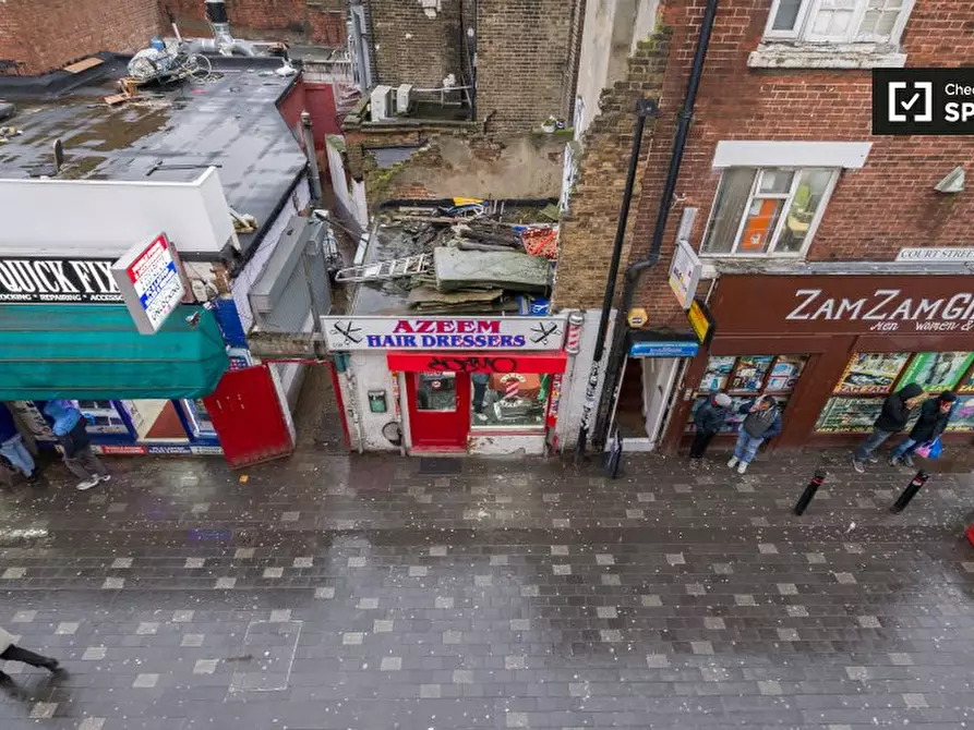 Immagine 13 di Camera condivisa in affitto  in a Court St a Poplar