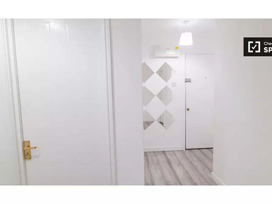 Immagine 18 di Appartamento in affitto  in Fairway Dr a Eltham