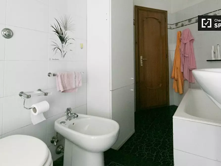 Immagine 10 di Camera condivisa in affitto  in Via delle Cave di Pietralata, 00157 Roma RM, Italy a Roma