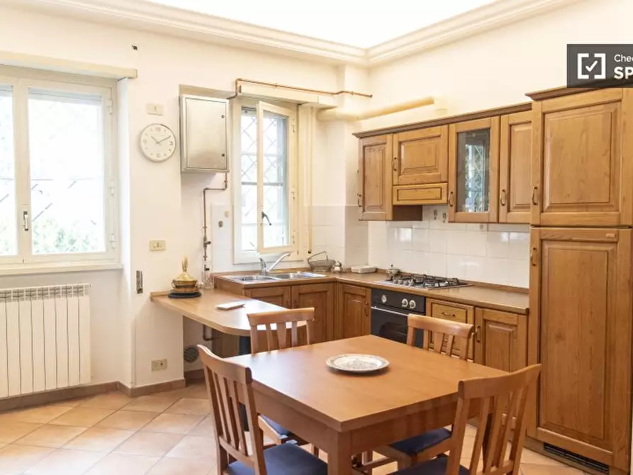 Immagine 2 di Appartamento in affitto  in Via di Bravetta a Roma