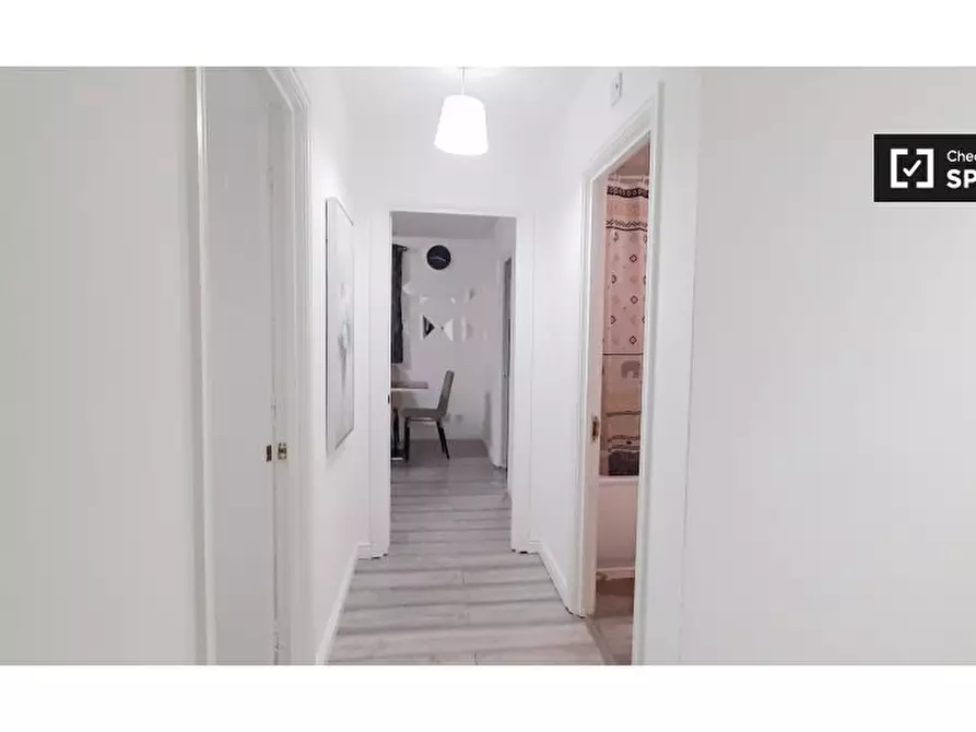 Immagine 5 di Appartamento in affitto  in Fairway Dr a Eltham