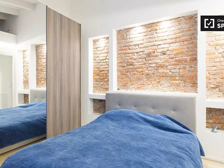 Immagine 12 di Appartamento in affitto  in Via Aosta a Milano