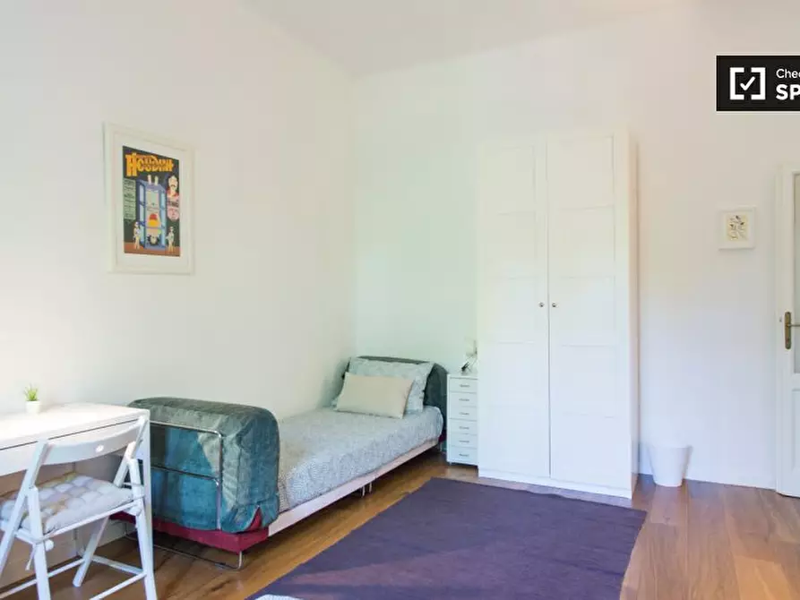 Immagine 2 di Camera condivisa in affitto  in Via Laurana a Milano