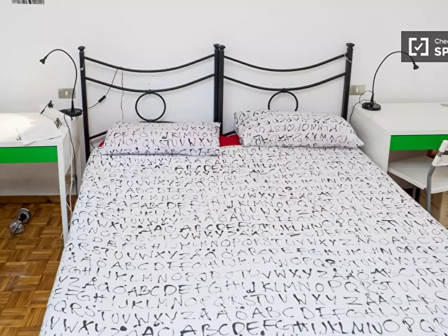 Immagine 3 di Camera condivisa in affitto  in Via Emilio de Marchi a Milano