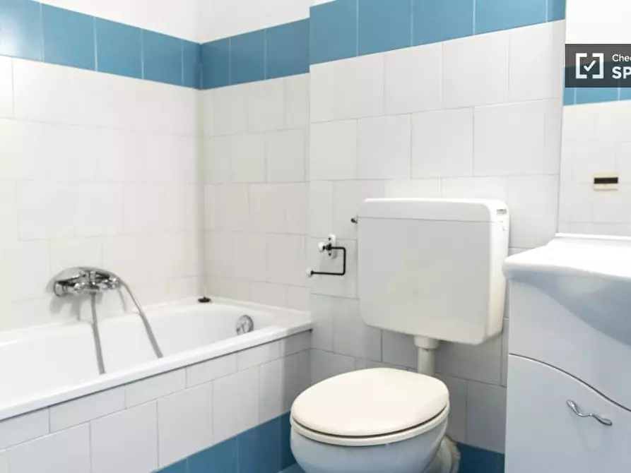 Immagine 10 di Appartamento in affitto  in Viale dei Caduti per la Resistenza a Roma