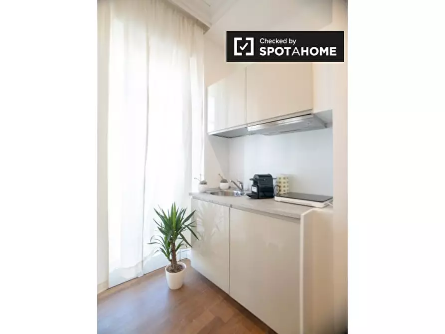 Immagine 5 di Ufficio in affitto  in Via Santa Maria Podone, 20123 Milano MI, Italy a Milano