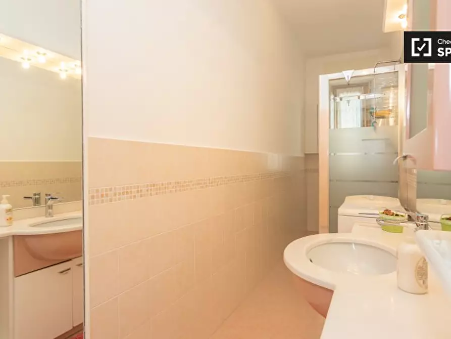 Immagine 13 di Appartamento in affitto  in Via Negroli a Milano