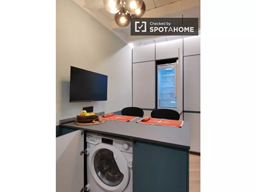 Immagine 11 di Ufficio in affitto  in Viale Piave a Milano