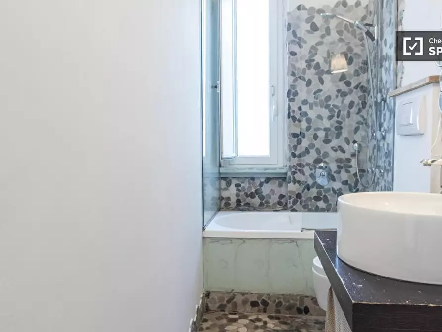 Immagine 8 di Appartamento in affitto  in Via Roberto de Nobili a Roma