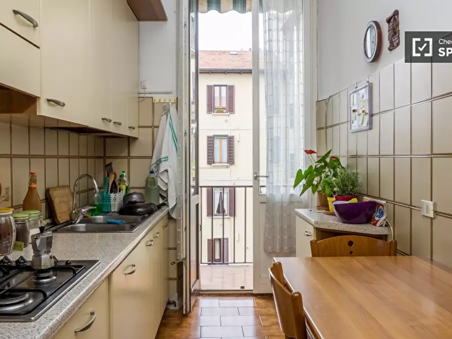 Immagine 8 di Camera condivisa in affitto  in Via Leone Tolstoi a Milano