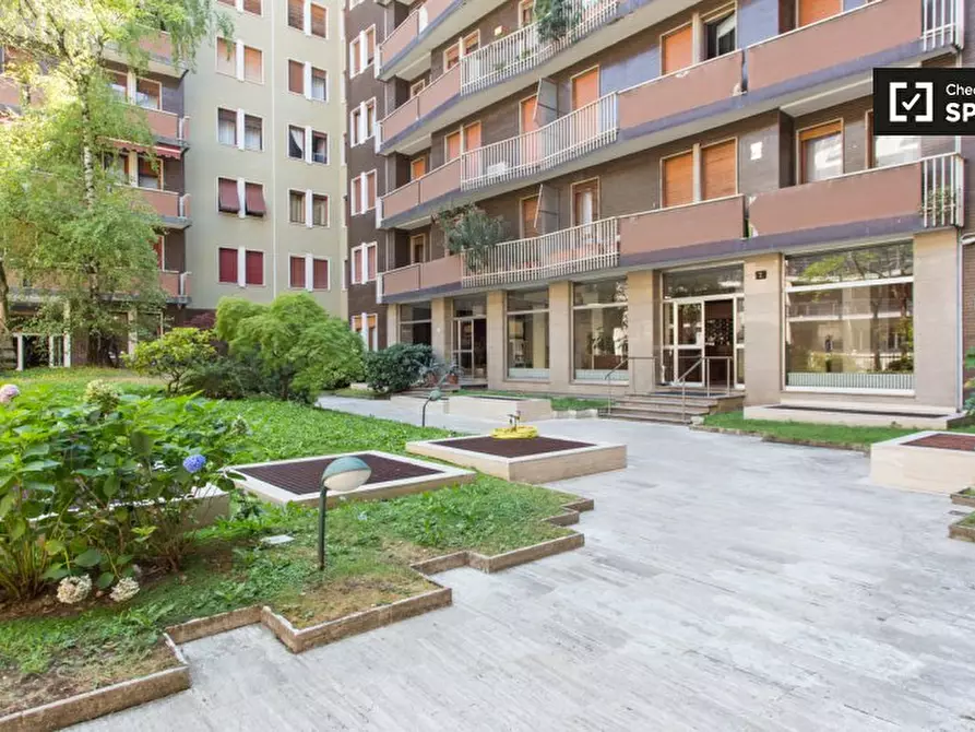 Immagine 17 di Appartamento in affitto  in Via Egadi a Milano