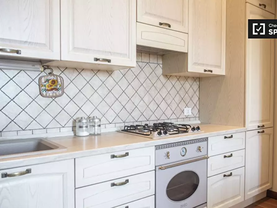 Immagine 6 di Appartamento in affitto  in Viale Furio Camillo, 00181 Roma RM, Italy a Roma