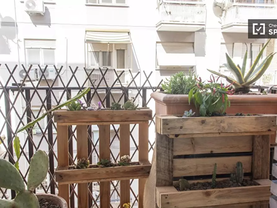 Immagine 15 di Appartamento in affitto  in Via Raimondo Montecuccoli a Roma