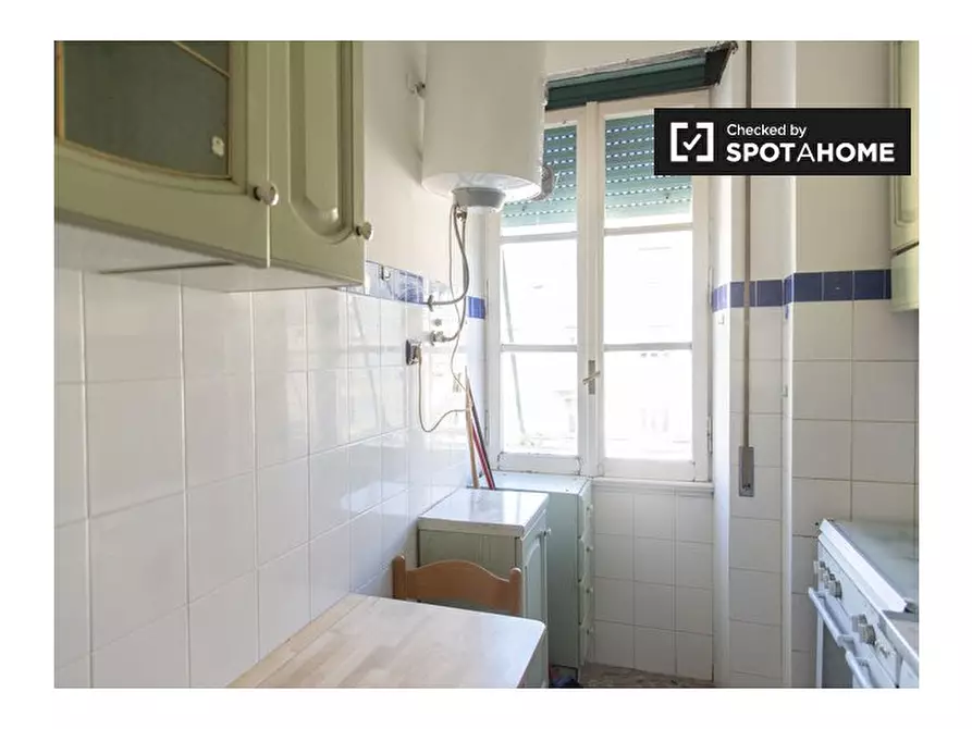 Immagine 6 di Appartamento in affitto  in Via Don Rua a Roma