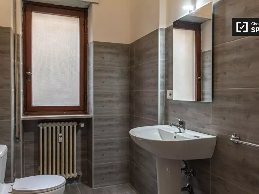 Immagine 7 di Camera condivisa in affitto  in Via Aquileia, 00198 Roma RM, Italy a Roma