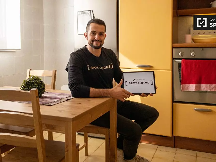 Immagine 16 di Camera condivisa in affitto  in Via Sella Nuova a Milano