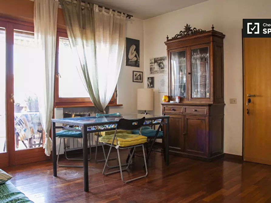 Immagine 8 di Camera condivisa in affitto  in Via Paolo V a Roma