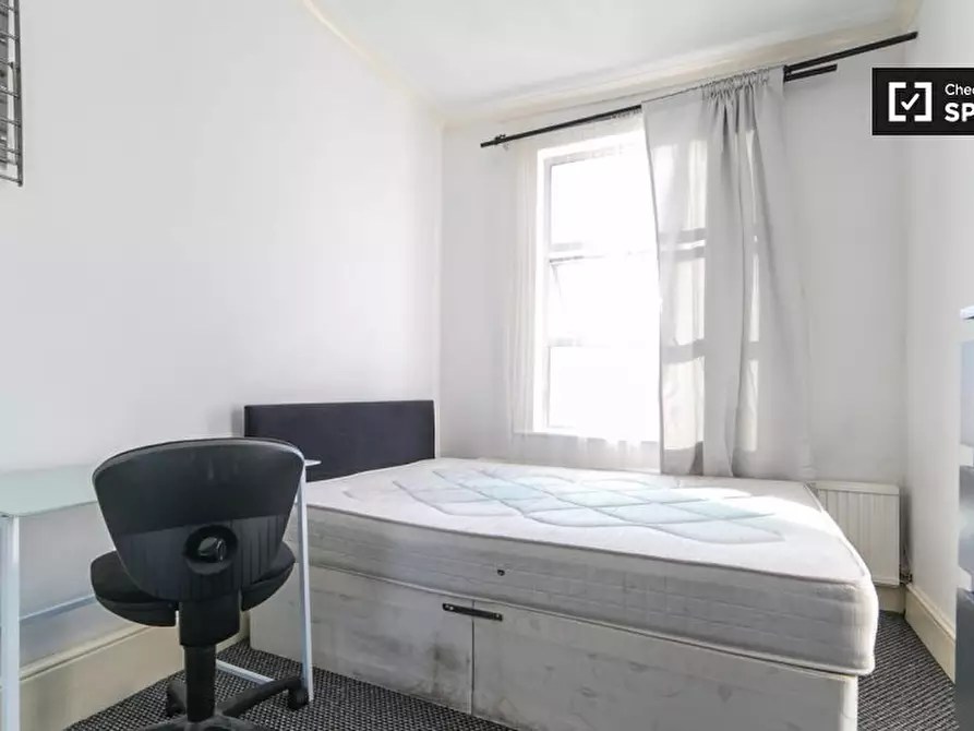 Immagine 19 di Appartamento in affitto  in Berriman Rd a Islington