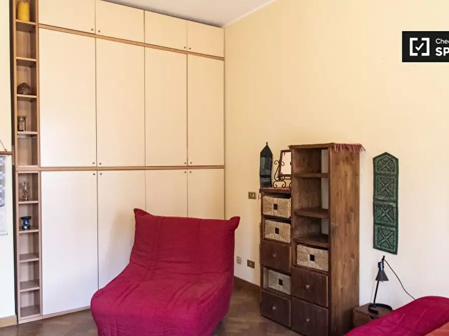 Immagine 16 di Camera condivisa in affitto  in Via Corinto a Roma