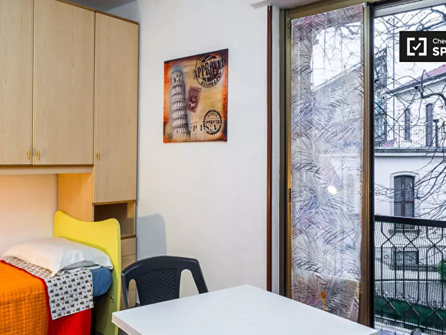 Immagine 6 di Camera condivisa in affitto  in Via Giovanni Ameglio a Milano