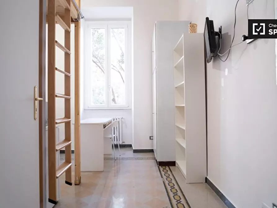 Immagine 2 di Ufficio in affitto  in Via Enrico Tazzoli, 13, 00195 Roma RM, Italy a Roma