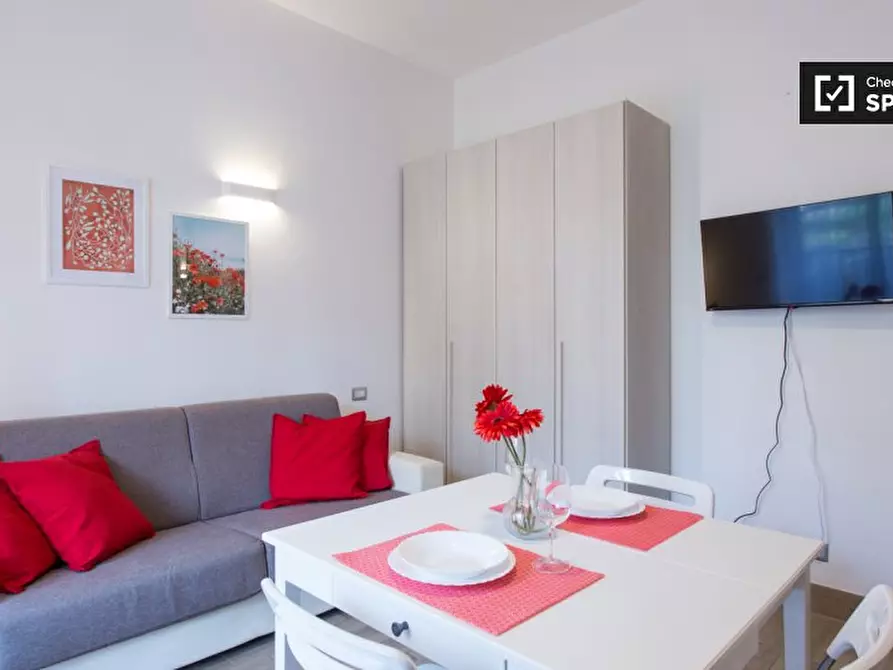 Immagine 5 di Ufficio in affitto  in Viale S. Gimignano a Milano