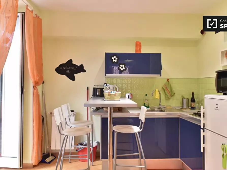 Immagine 3 di Ufficio in affitto  in Via dei mughetti a Roma