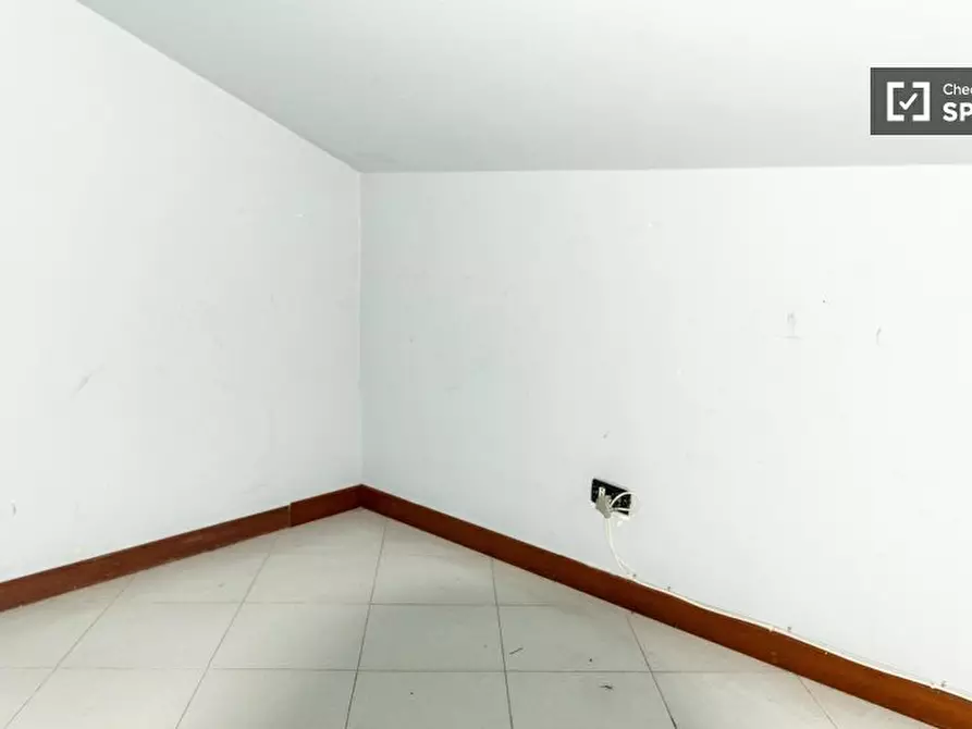 Immagine 5 di Camera condivisa in affitto  in Via Cassia a Roma