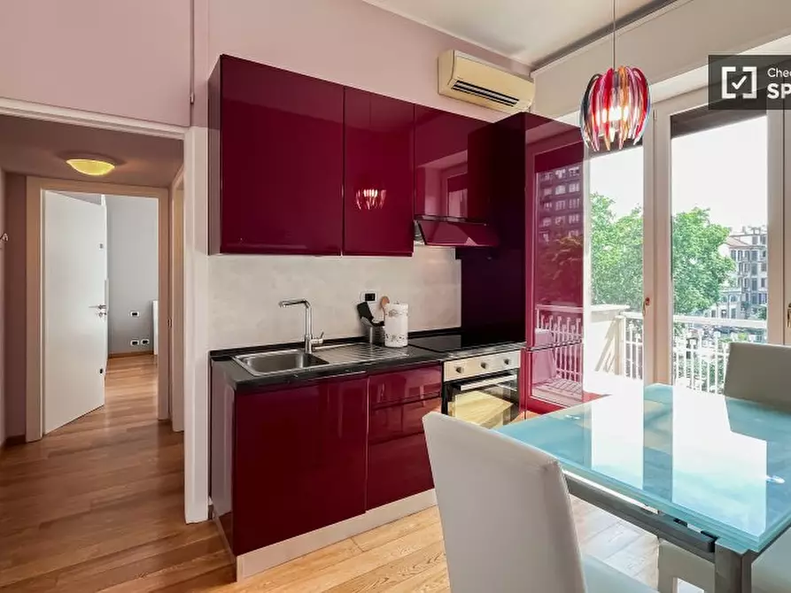 Immagine 2 di Appartamento in affitto  in Piazzale Biancamano a Milano