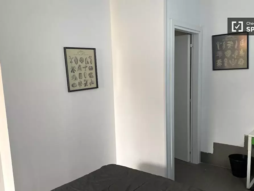 Immagine 3 di Camera condivisa in affitto  in Via di Carcaricola a Roma