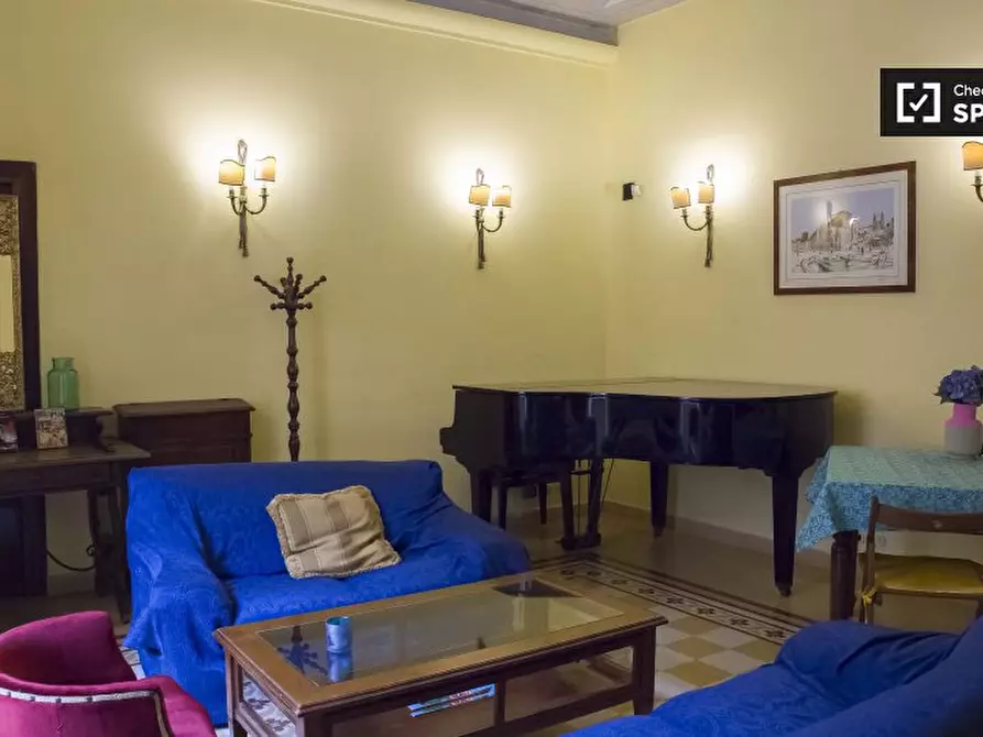 Immagine 6 di Camera condivisa in affitto  in Via Castelfidardo, 00185 Roma RM, Italy a Roma